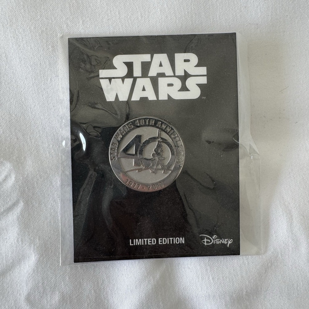 Star Wars Celebration 2017 Orlando 40th Anniversary Silver Pin